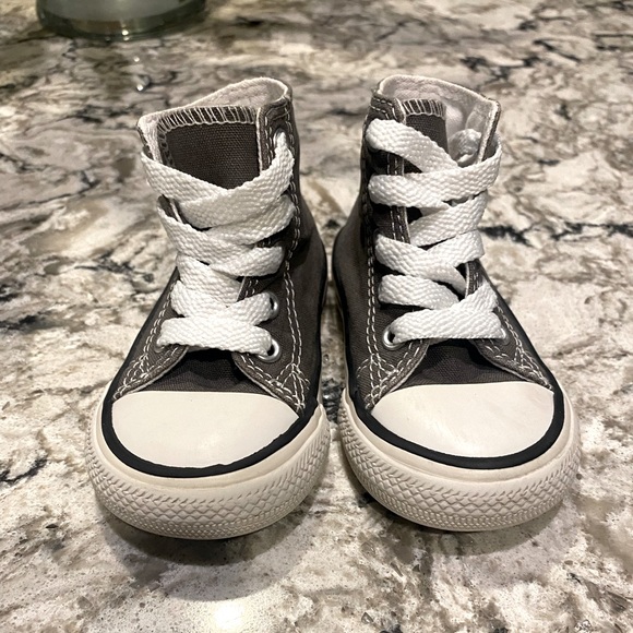 Converse Shoes Converse Chuck Taylor All Star Classic High Top Size 4c Infanttoddler Poshmark